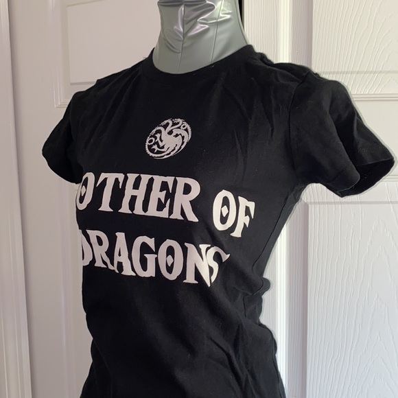 GOT Graphic Tee - Picture 2 of 4